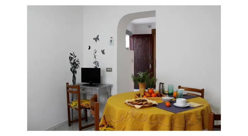 House Ciclamino