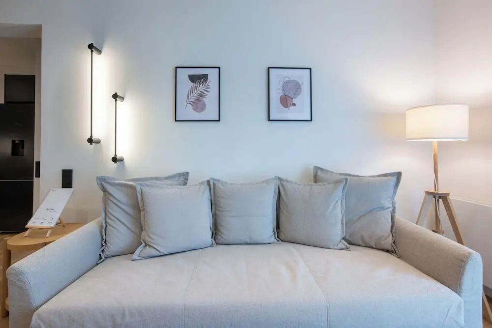 Plaka Gem in Prime Location
