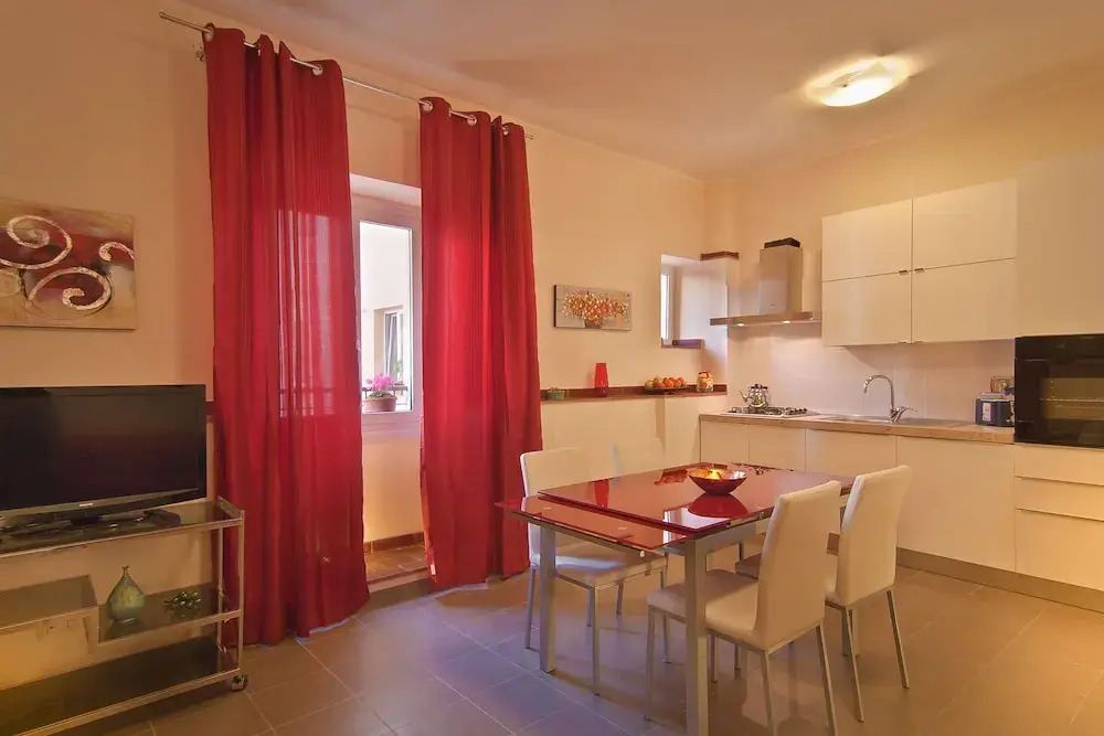 Rental in Rome Principe Amedeo Apartment