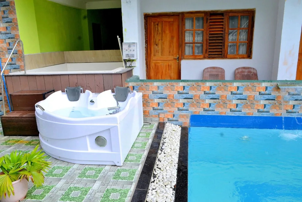 Adams Peak Inn