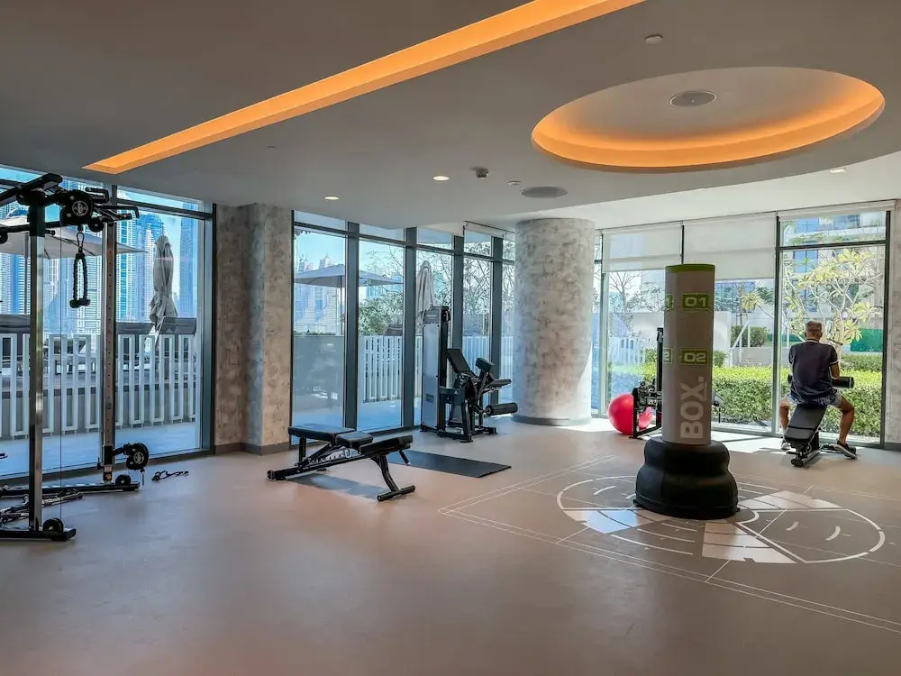 High floor Panoramic 2BR & Private Beach