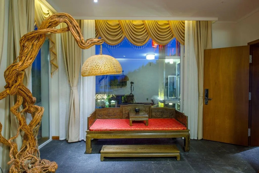 Dali No.1 Sea View Hotel