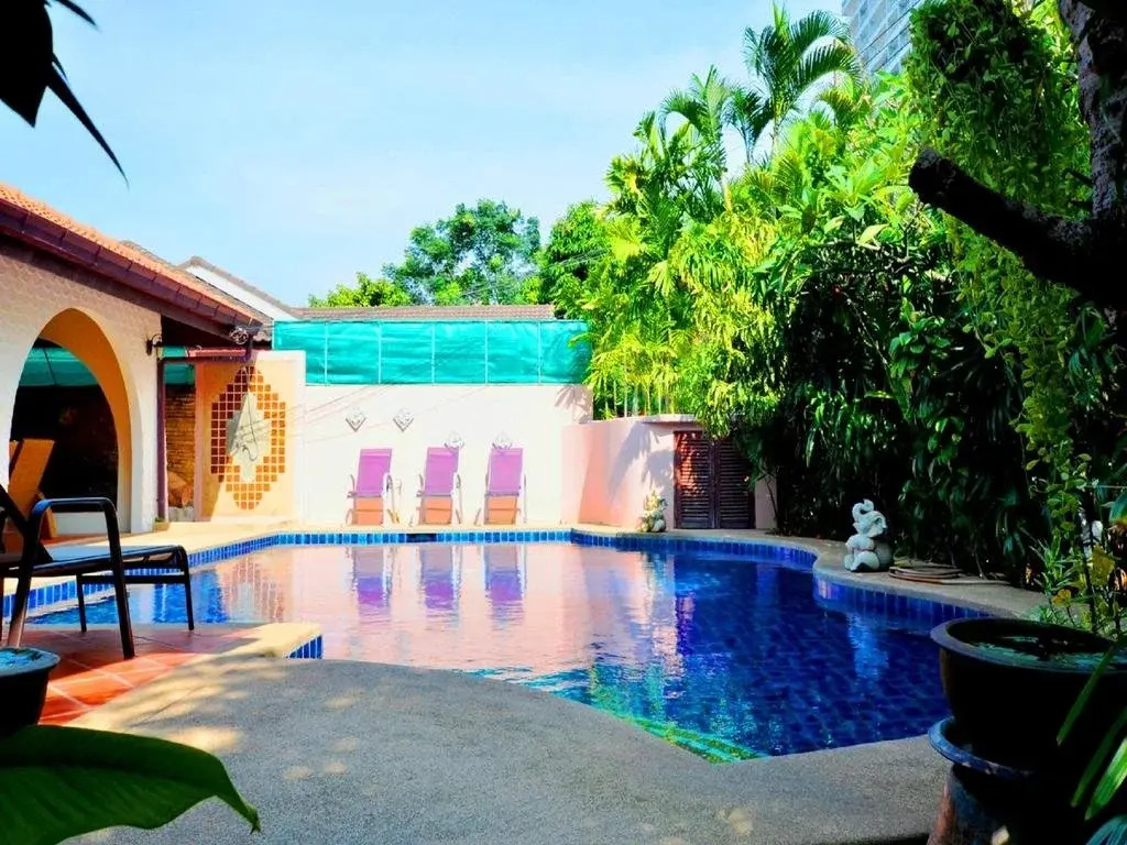 Grand Condo Lotus Pool Villa near the beach