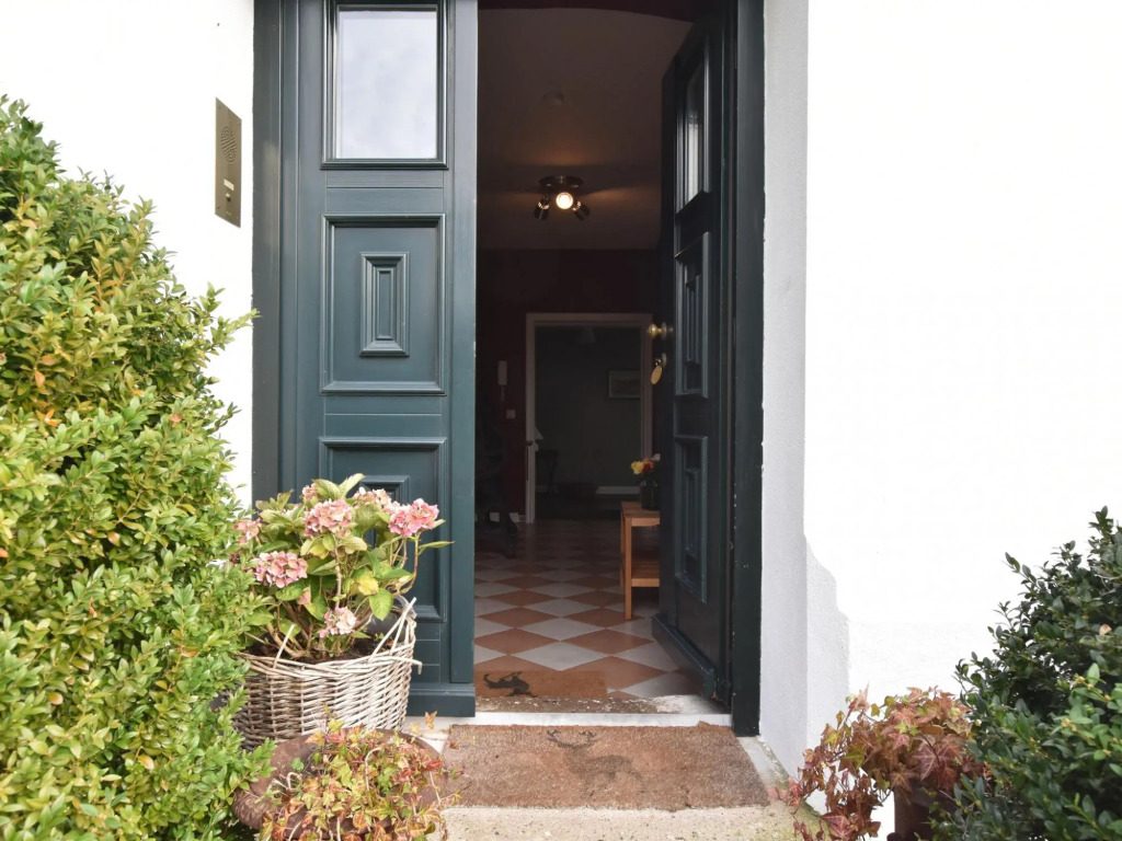 Historic Apartment in Gerdshagen with Garden
