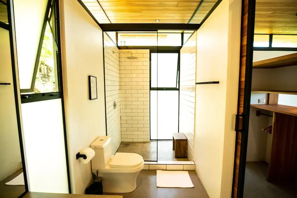 The Green House, Santa Teresa