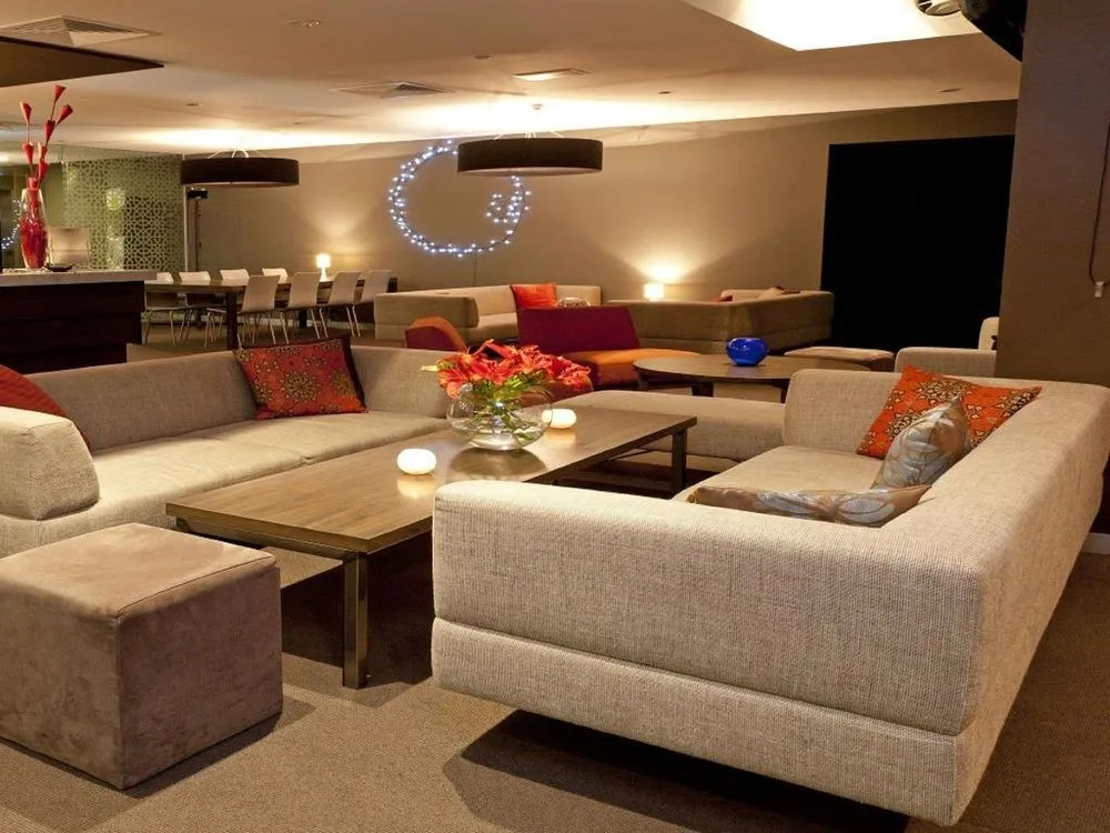 Causeway 353 Hotel