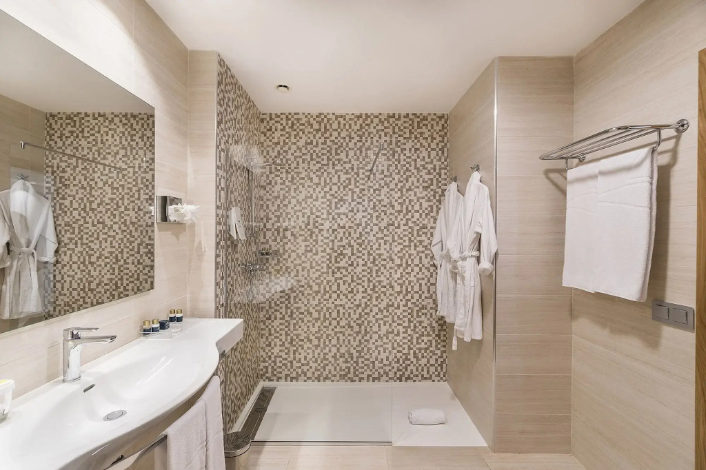 Royal Palm Resort & Spa