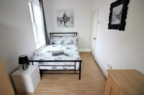 43Chicksand Guest Apartment