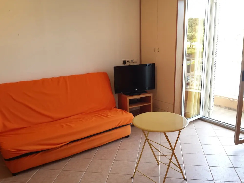 Waterfront Apartment Cap d'Antibes