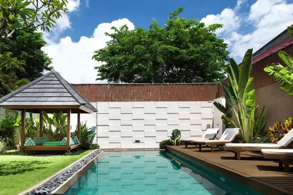 Coklat 3BR Villa with Pool, Seminyak