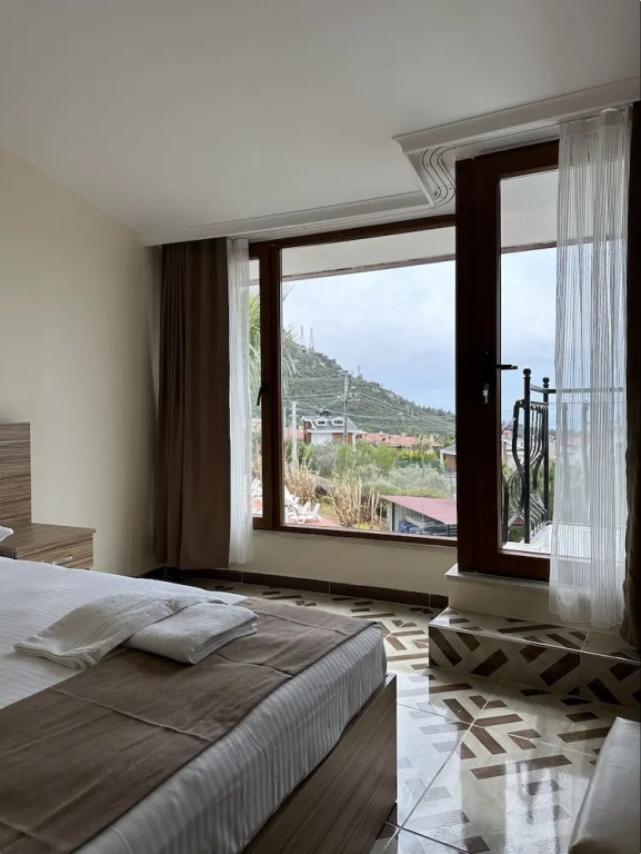 Era Holiday Hotel