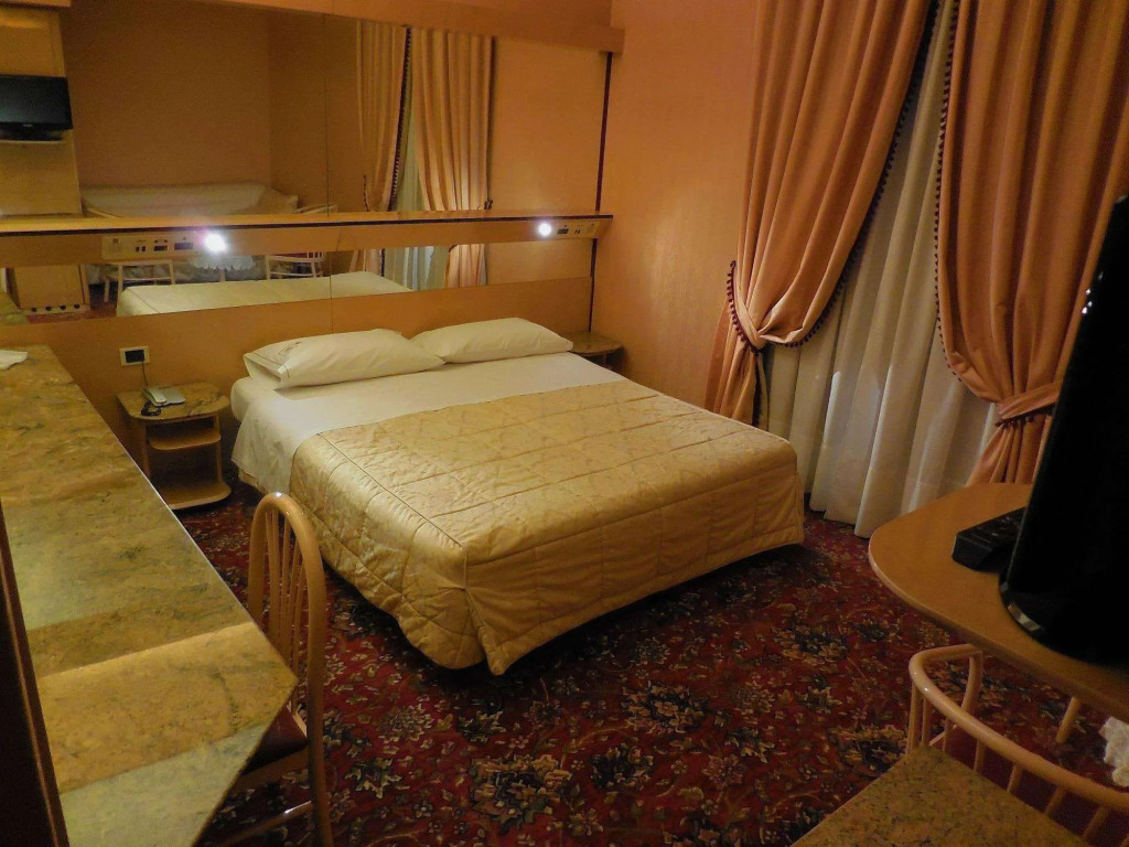 Hotel Roma