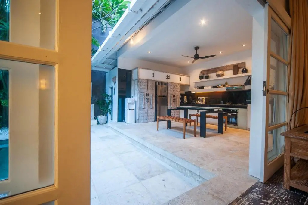 Bathhouse Executive Residence