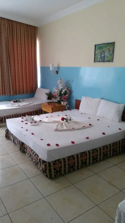 Nas Otel