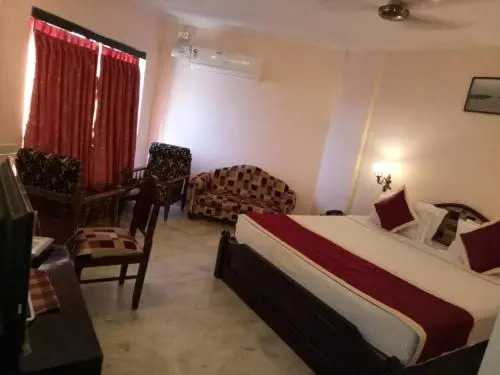 hotel srichakra international