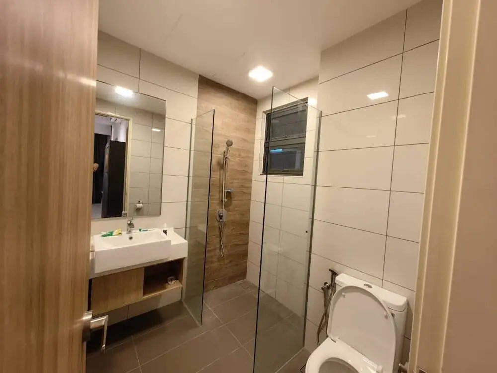 Avara Mid Valley By VP