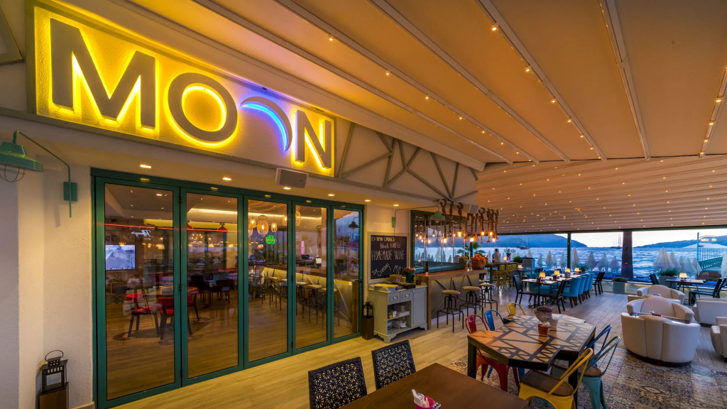 Honeymoon Hotel