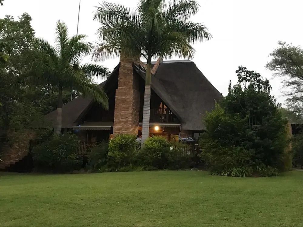 Legend Safaris - Kruger Park Lodge