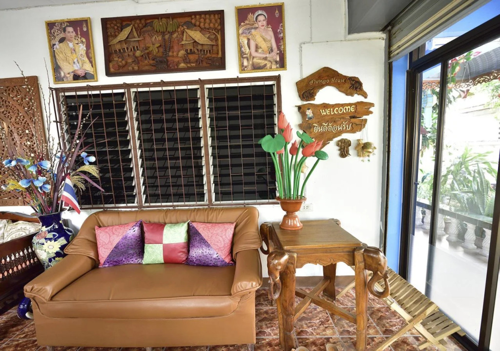 Saithong House