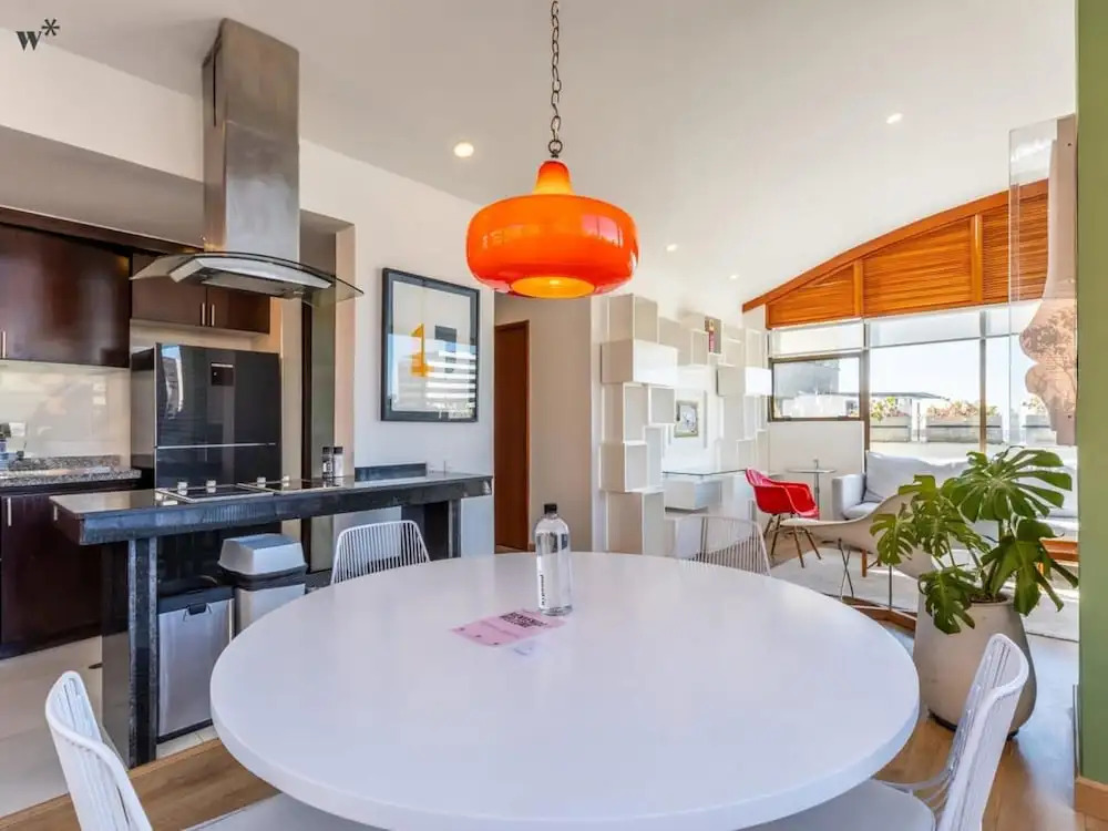w Amazing 1BR With Terrace in Chico