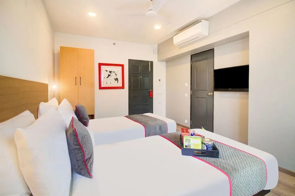 OYO Townhouse 177 Balewadi