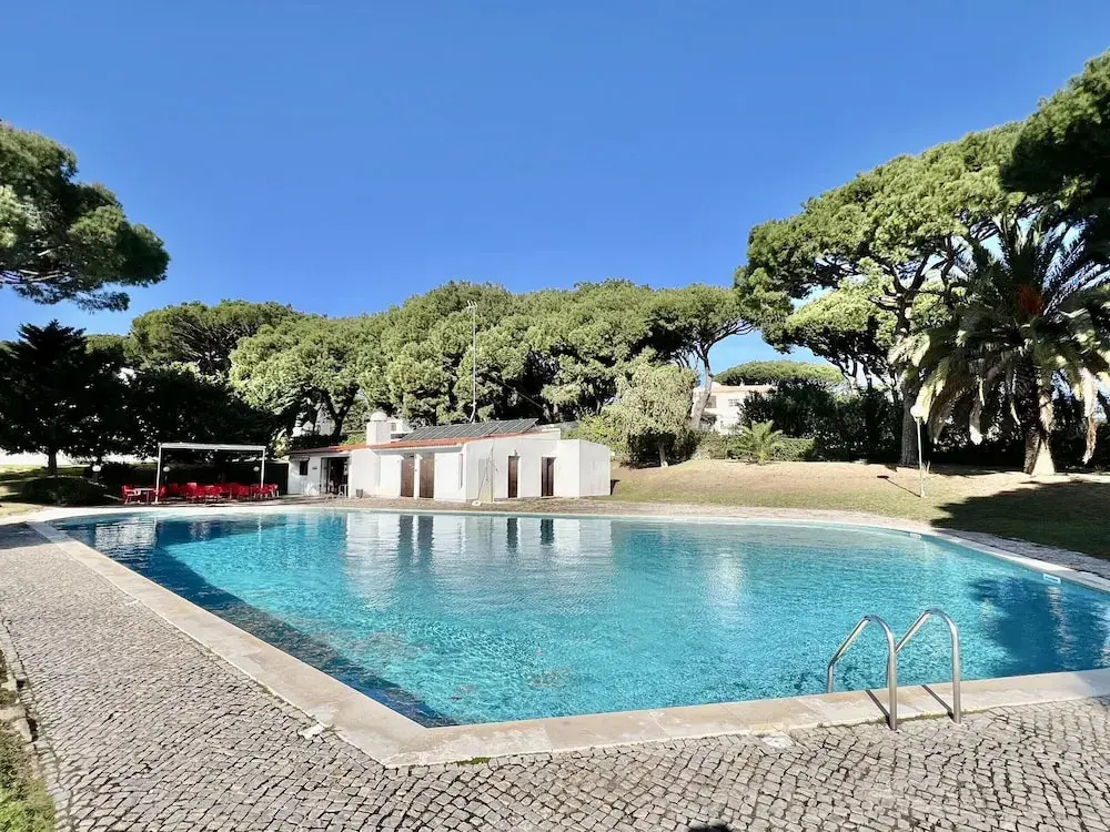 Vilamoura SUN Bright With Pool by Homing