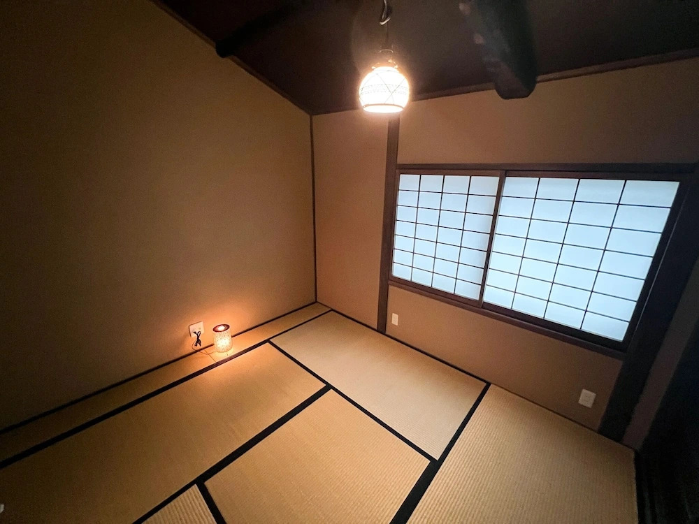 Rinn Shijo Machiya