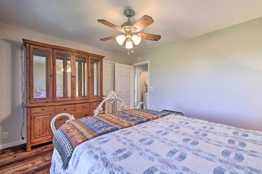 Game Room & Dock: Waterfront Granbury Lake Retreat