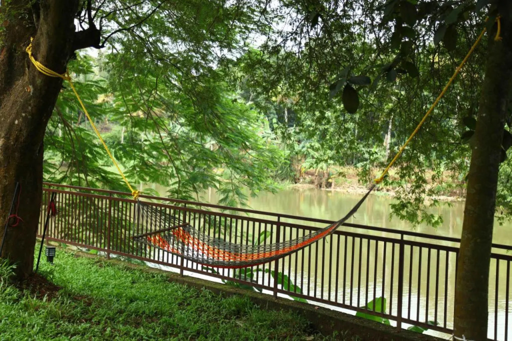Nadhiyoram River Retreat
