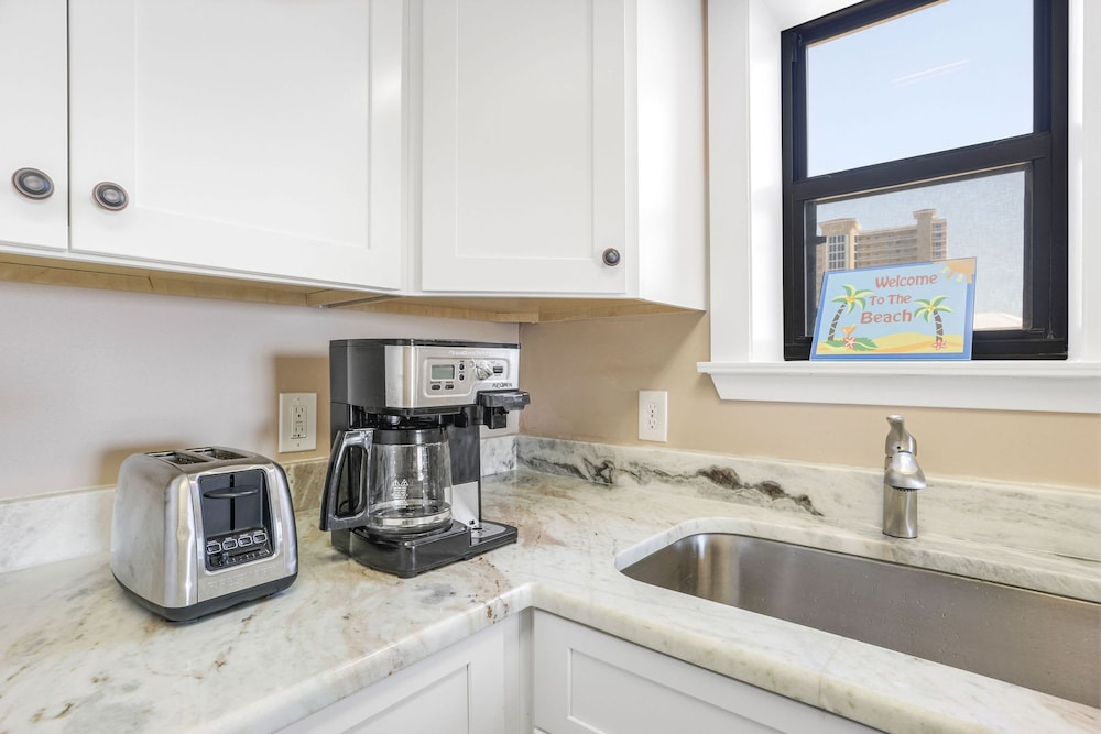 Compass Point 201 Pet-friendly for fee Boat Ramp