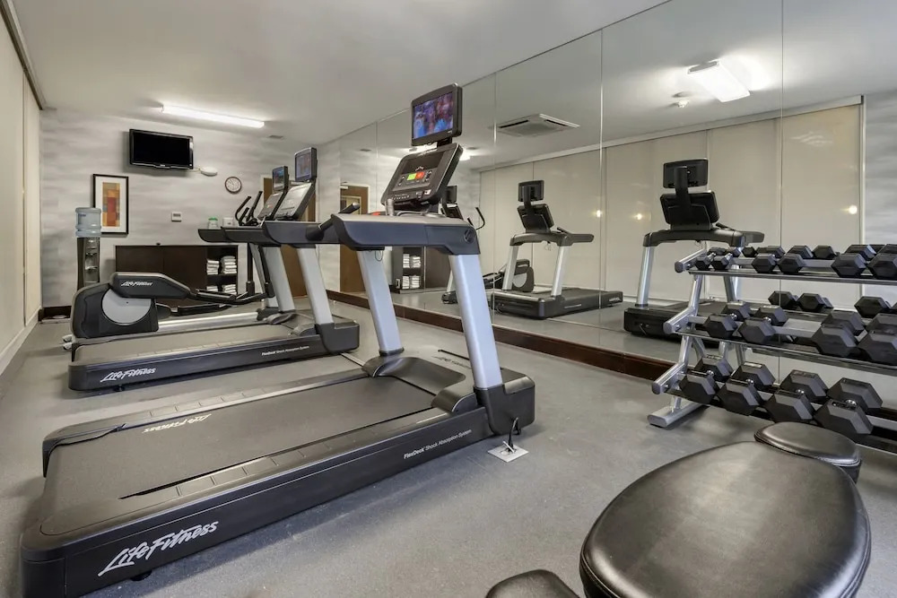 Fairfield Inn & Suites Slippery Rock
