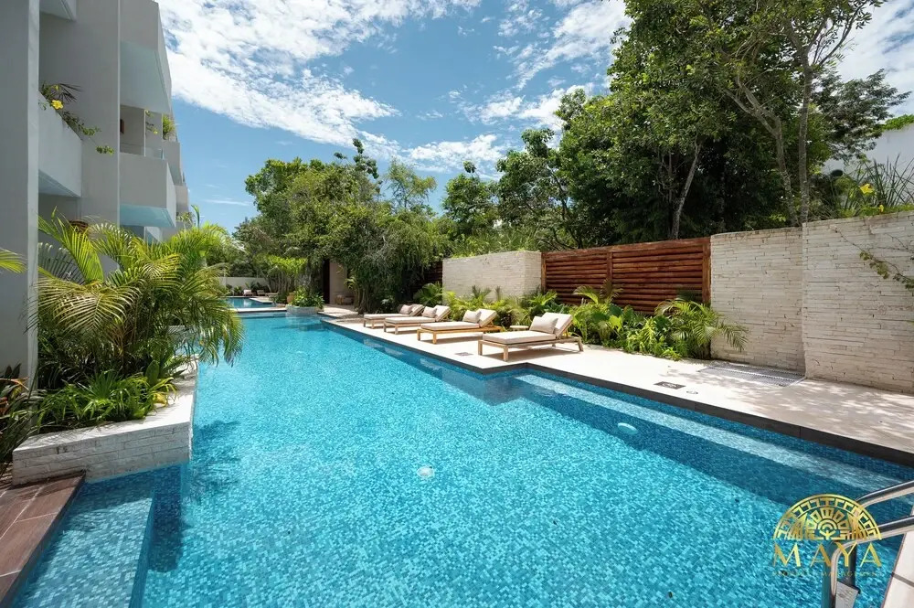 NHOA 111A 2BR Condo Pool access