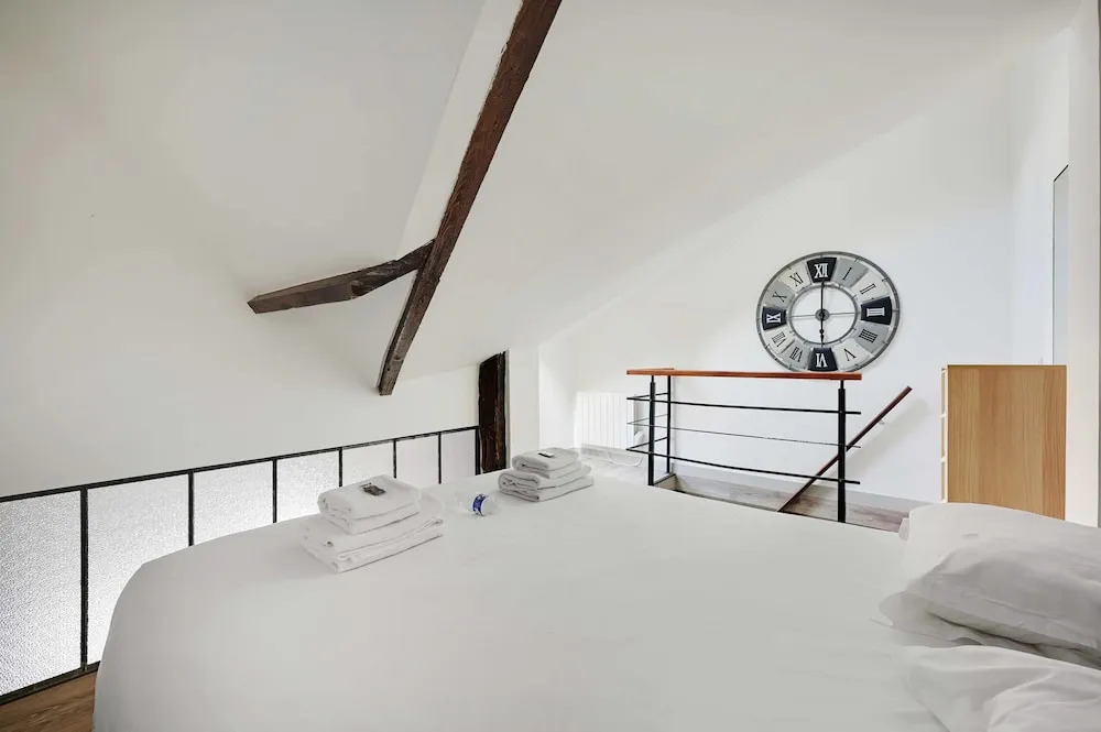 Authentic Apartment - 1BR 6P - Centre de Paris
