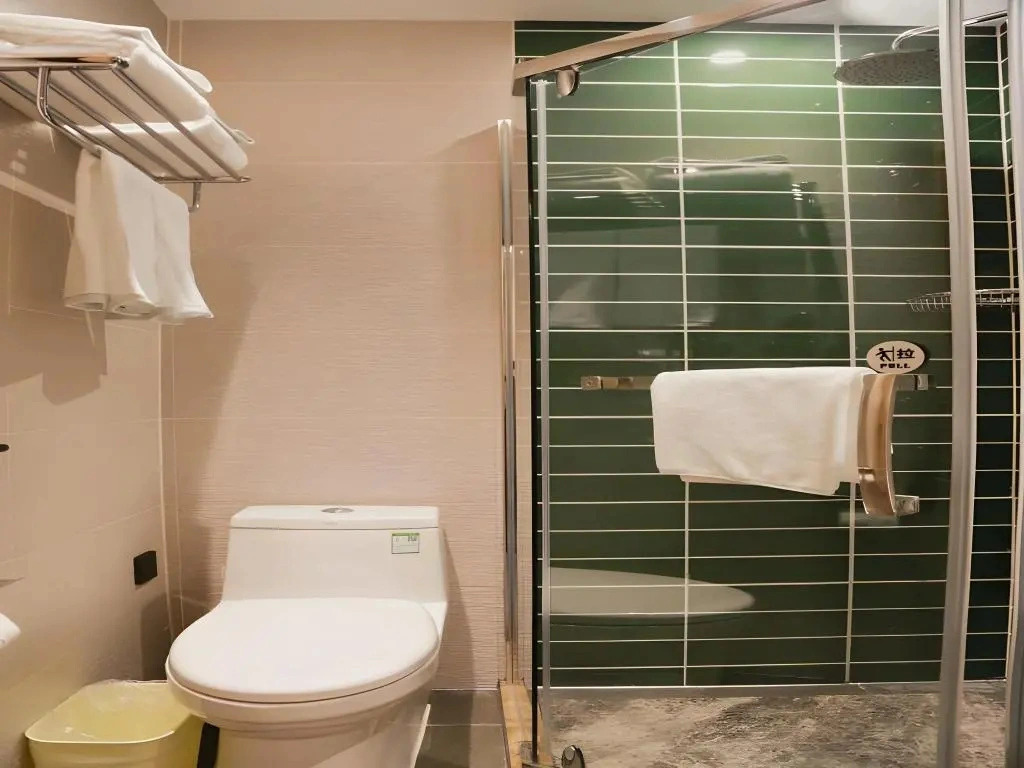 GreenTree Inn Nanjing Baijiahu Express Hotel