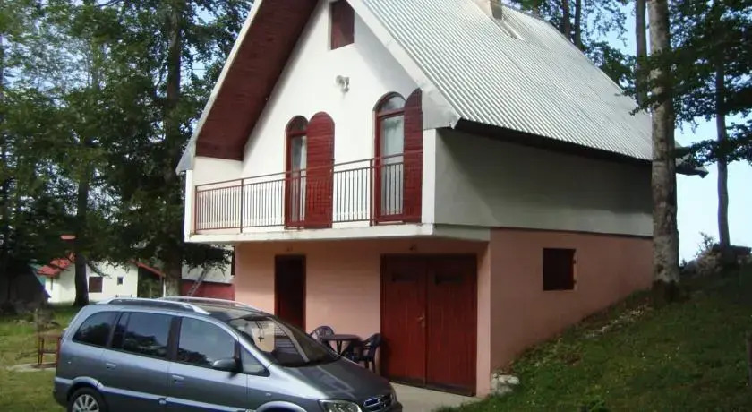 Holiday Home Gara2