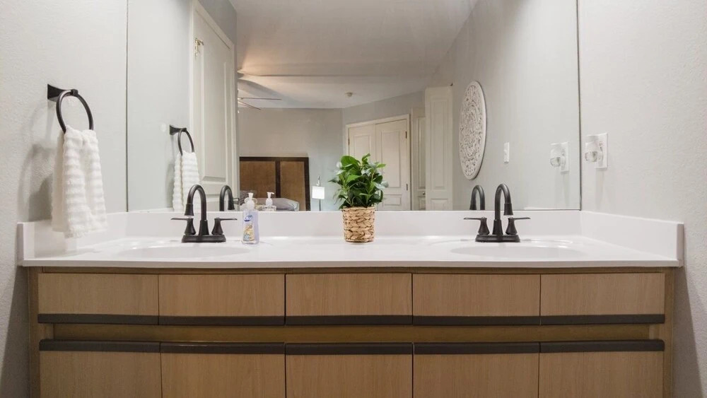 Meadowbrook 3-3 2 Bedroom Condo