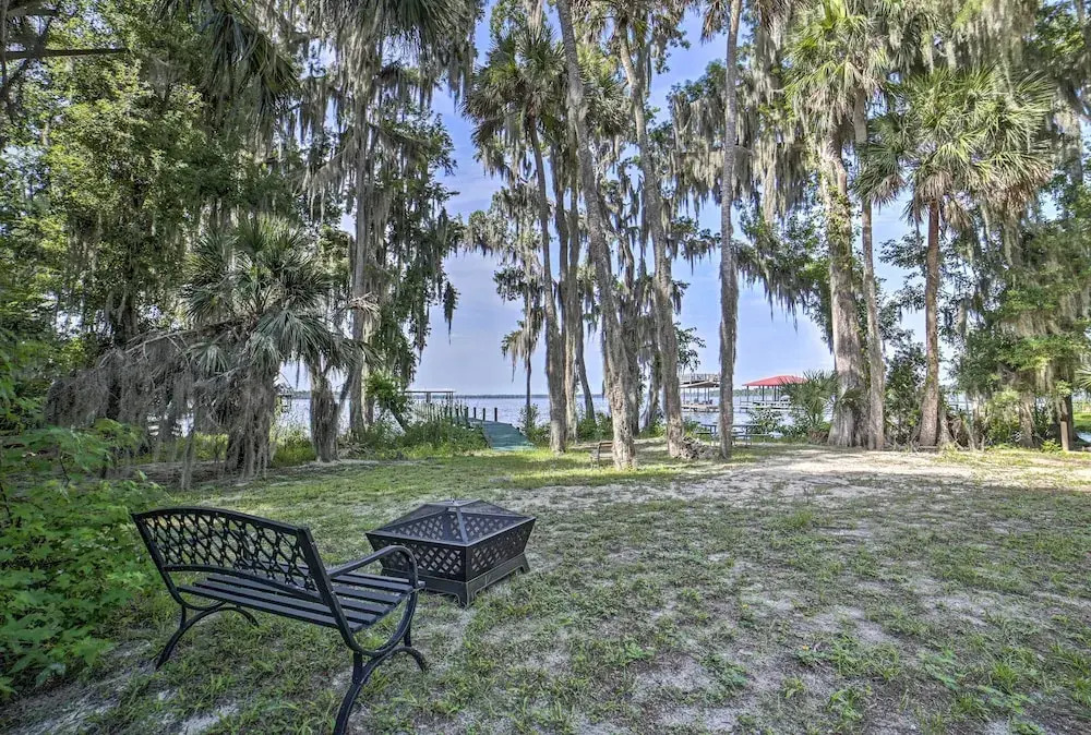 Welaka House w/ Private Dock on St Johns River