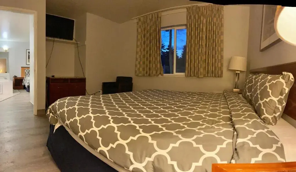 Americas Inn & Suite