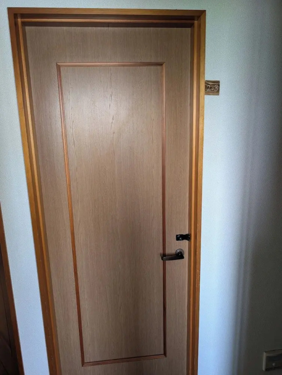 private rooms in togo beach and park side house