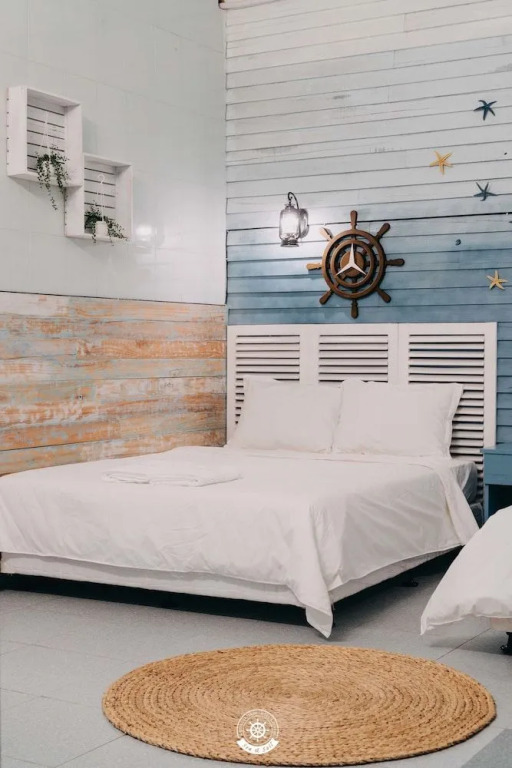 Sea & Sail Hostel