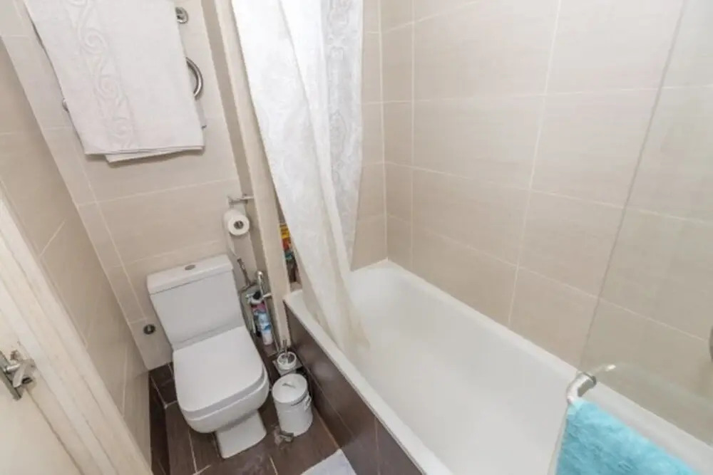 Eson2 - Chancery Lane Hideaway