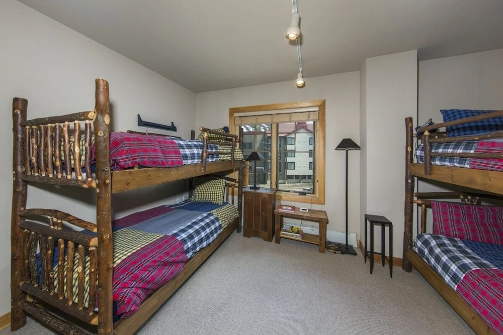 Meadow Stone Lodge 205 - 3 Br Condo