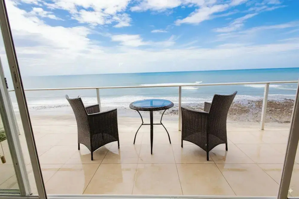 Casa Caracol Suites