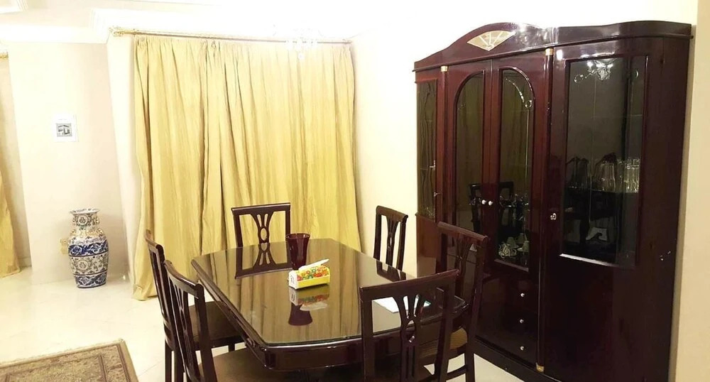 Chelay Apartments