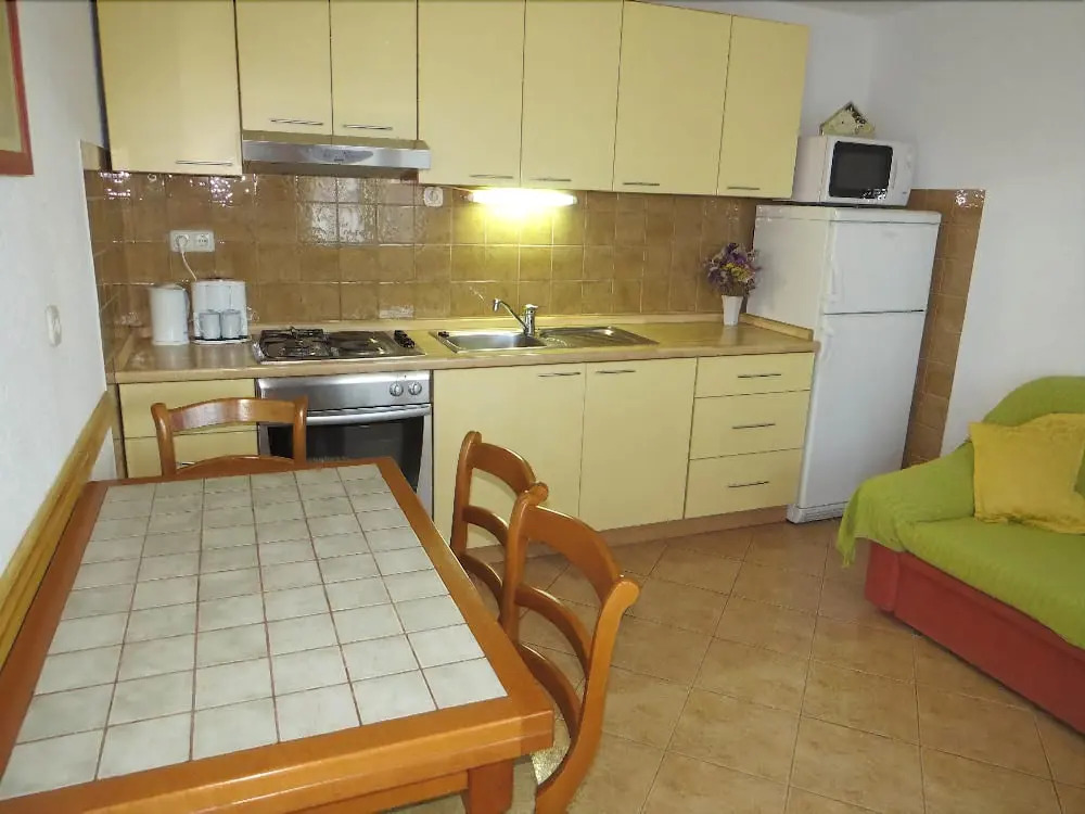 Apartments Buljan One Bedroom A1
