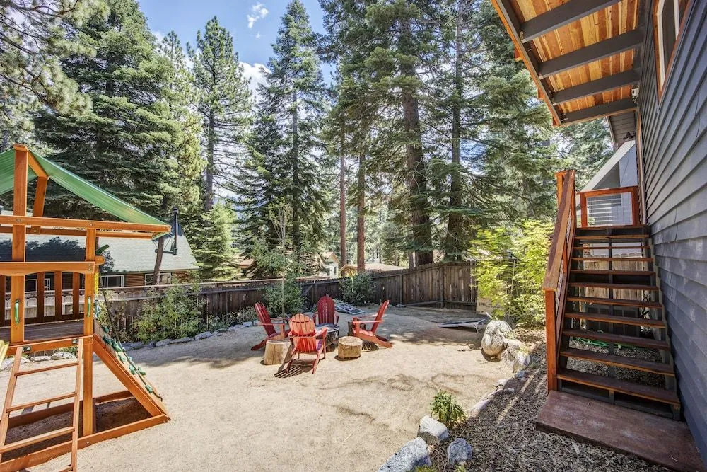 Serene Tahoe Cabin