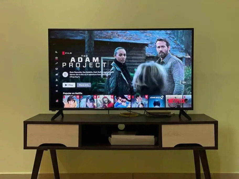 Shaftsbury Residence Cyberjaya Wifi, Netflix, Free Parking