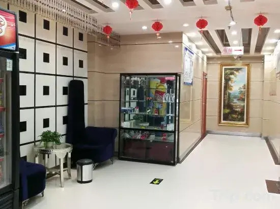 Blue Harbor Hotel (Zhoukou Hanyang Road)