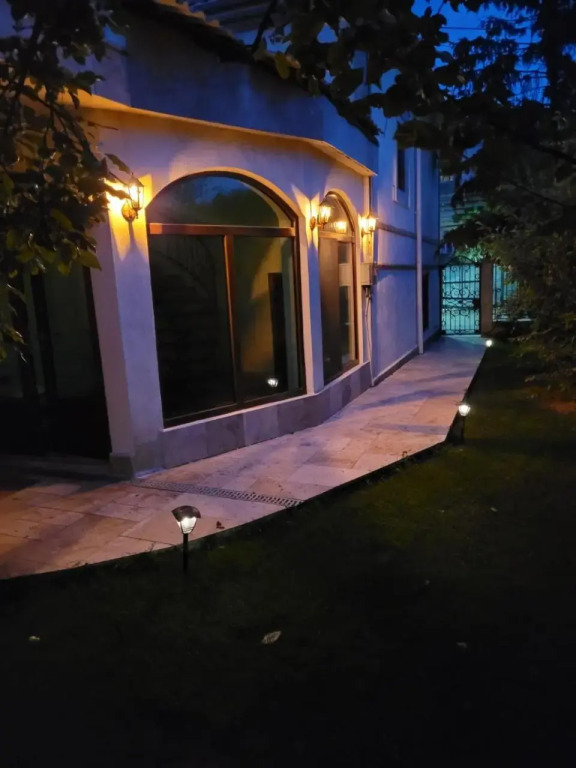 Vila Caviar