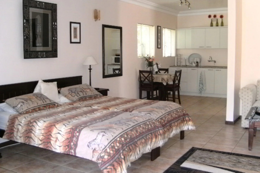 Easy Five Guest House